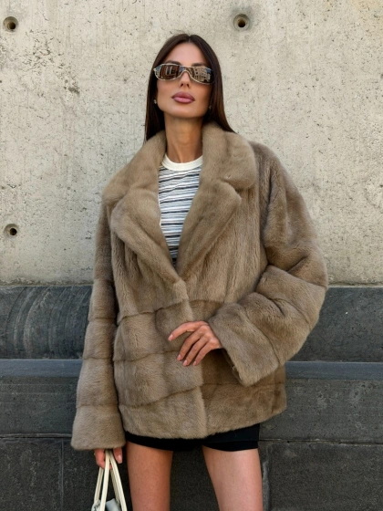 Шуба из норки SAGA FURS  с английским воротником - цвет пастель - фото 15