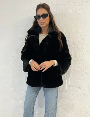 Короткая шуба - автоледи из меха аукционной норки