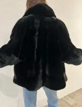 Короткая шуба - автоледи из меха аукционной норки