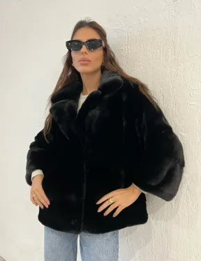 Короткая шуба - автоледи из меха аукционной норки