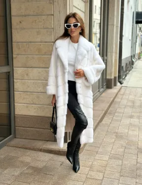 Белая шуба из мех норки NAFA