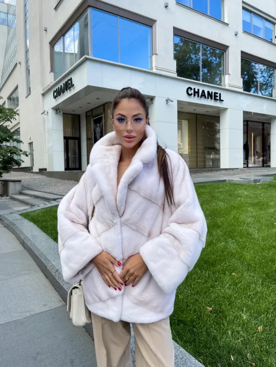 Полушубок из аукционной норки - цвет паломино