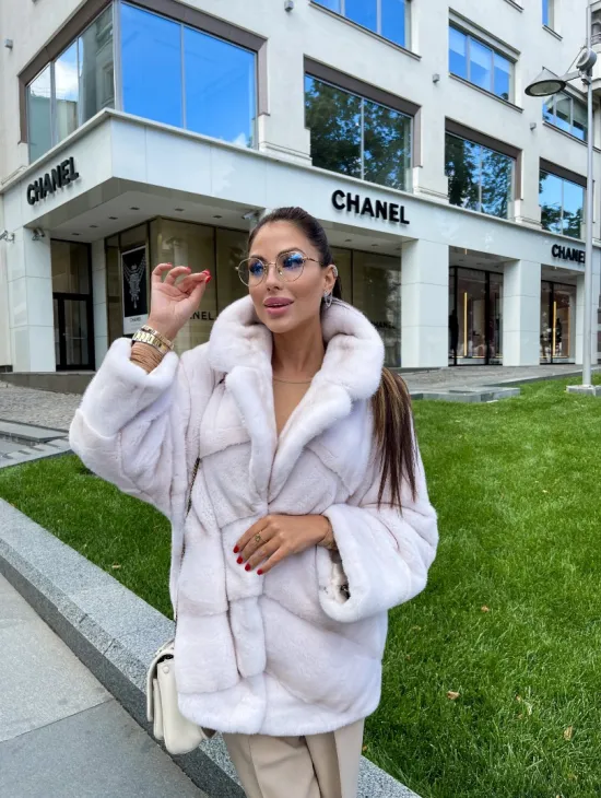 Полушубок из аукционной норки - цвет паломино