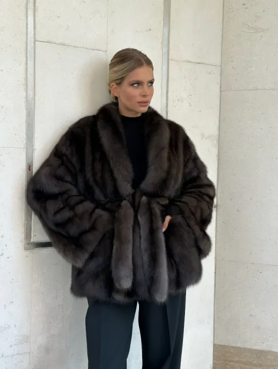 Стильный жакетик из соболя цвета dark седина 1/2