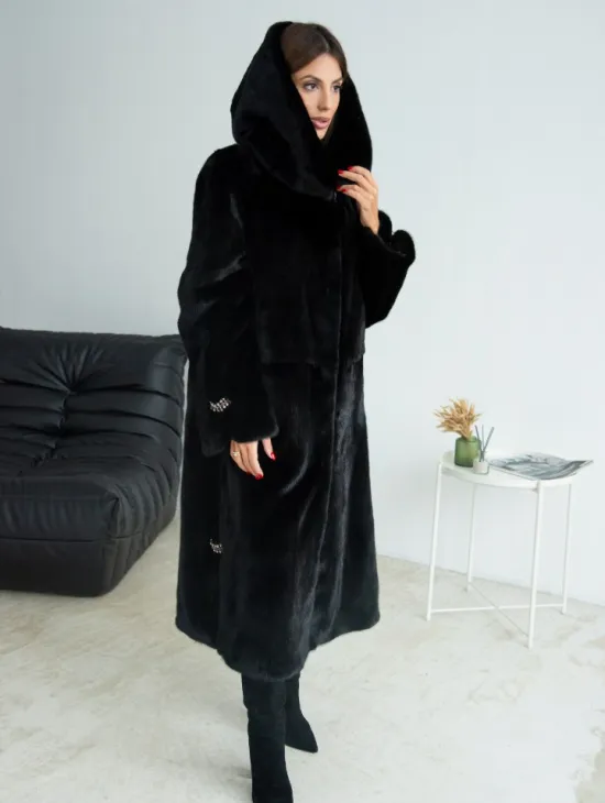 Шуба из норки Blackglama с капюшоном