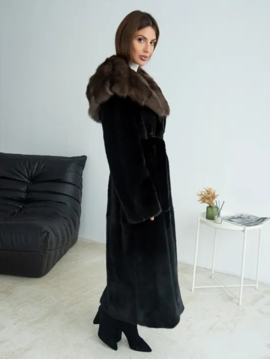 Норка BLACKGLAMA, пластины с капюшоном из меха куницы