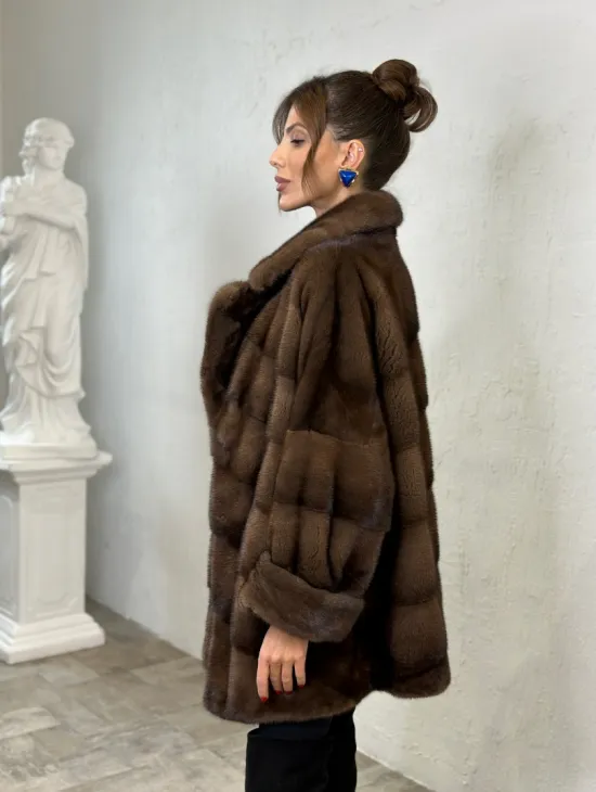 Шуба из аукционной норки английский воротник - цвет орех