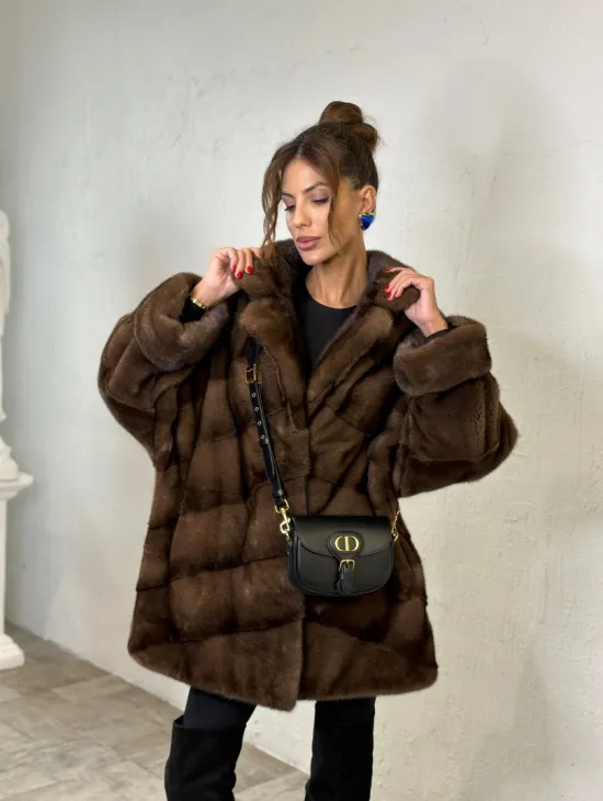 Шуба из аукционной норки английский воротник - цвет орех