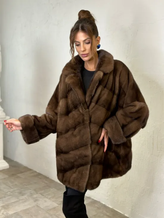 Шуба из аукционной норки английский воротник - цвет орех