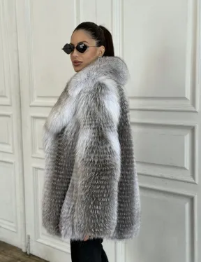 Шуба из меха арктической лисы - серая