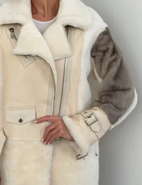 Удлиненная дубленка из натуральной овчины с рукавами из меха норки – молочный