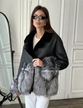 Дубленка с мехом чернобурки - цвет черный