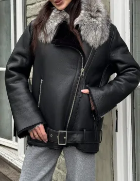 Дубленка из натуральной овчины с воротником чернобурой лисы