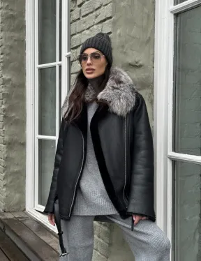 Дубленка из натуральной овчины с воротником чернобурой лисы