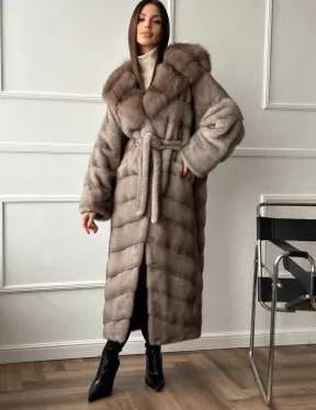 Шуба норковая с капюшоном куница - цвет светло-серый