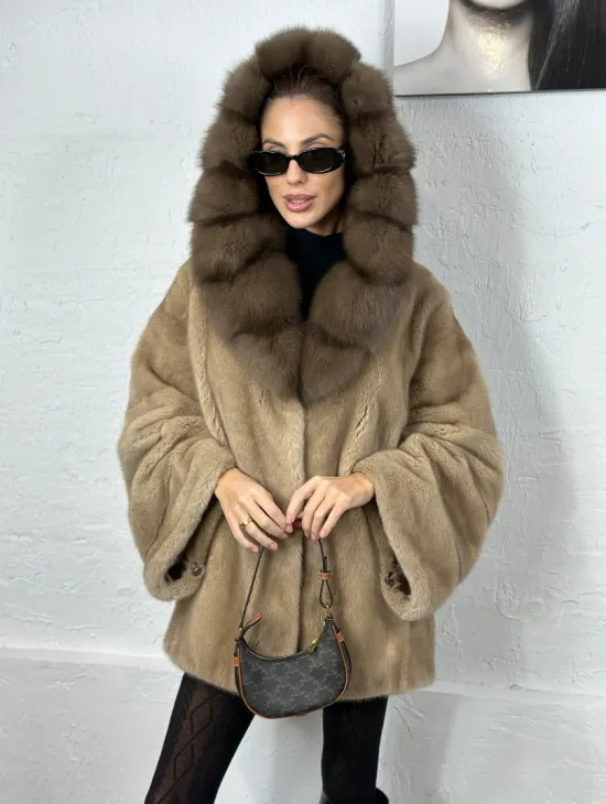 Норка автоледи с капюшоном куница - цвет пастель