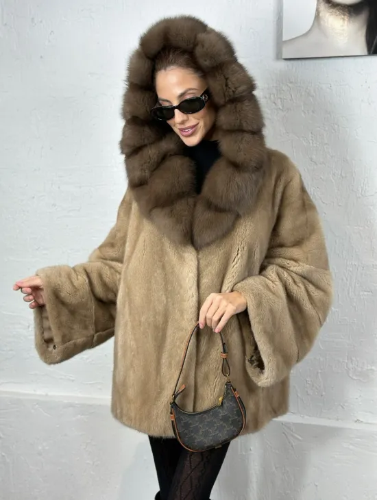 Норка автоледи с капюшоном куница - цвет пастель