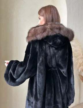 Норка BLACKGLAMA кимоно с капюшоном куница