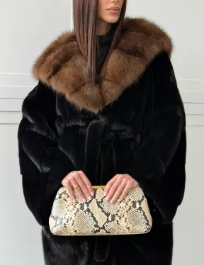 Норка BLACKGLAMA кимоно с капюшоном куница