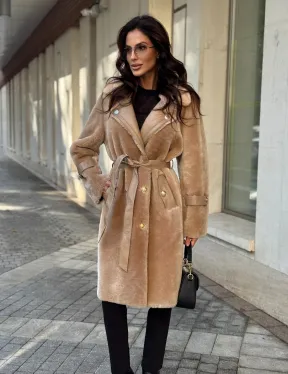 Дубленка из овчины с норковым воротником - цвет бежевый