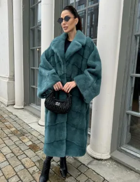 Шуба из меха норки в стиле Oversize - цвет тиффани