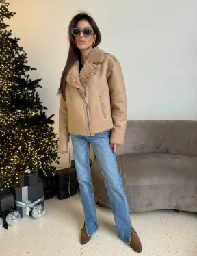 Дубленка - куртка со шнуровкой на спине