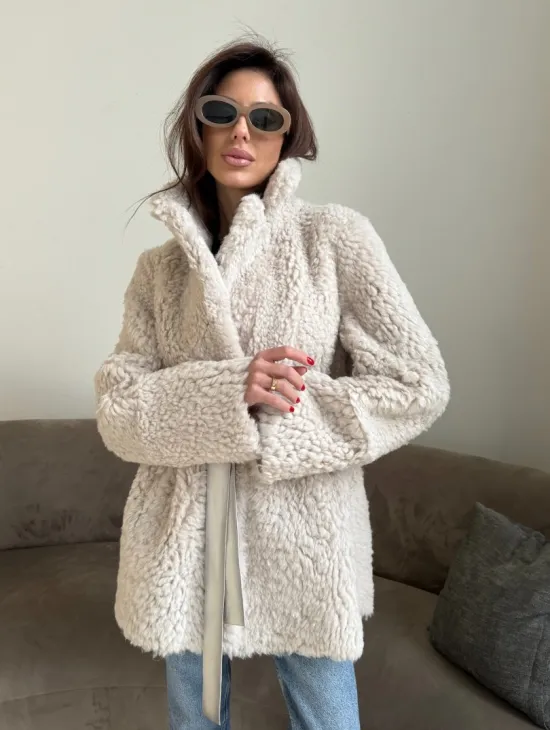 Двусторонняя дублёнка - шуба, мех тиградо английский воротник