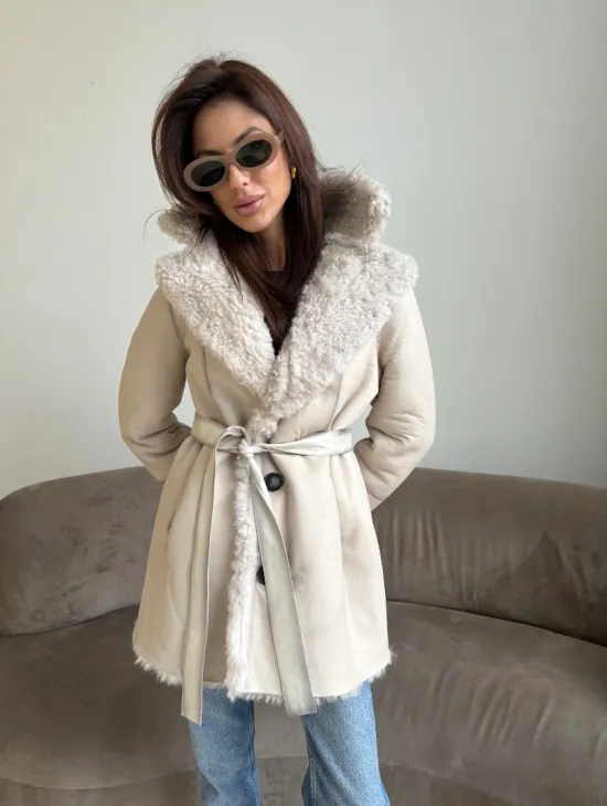 Двусторонняя дублёнка - шуба, мех тиградо английский воротник