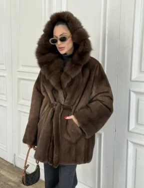 Норка летучая мышь роспуск с капюшоном куница - цвет орех