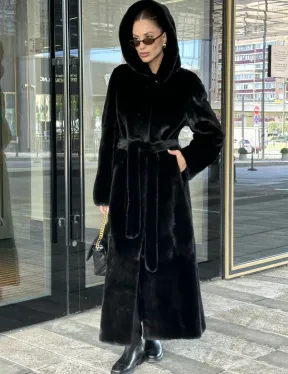 Удлиненная шуба из норки BLACKGLAMA с капюшоном