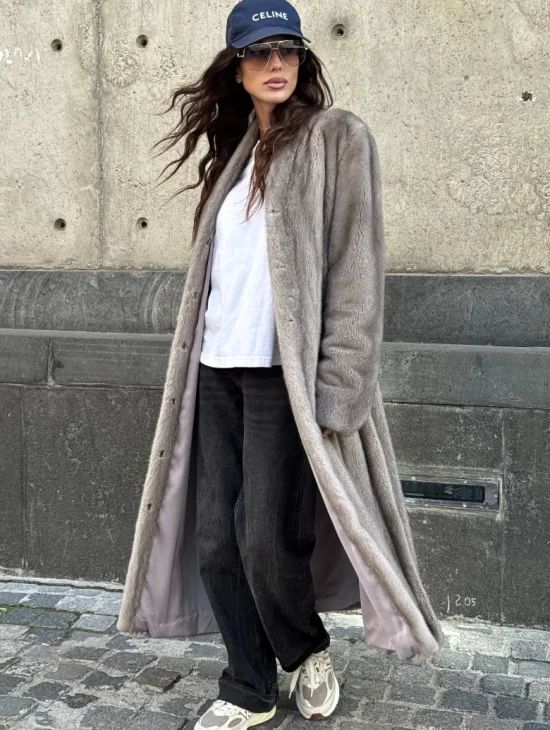 Шуба - пальто в винтажном стиле из скандинавской норки