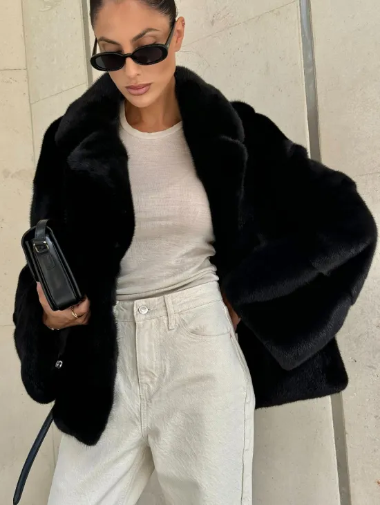 Полушубок из черной норки премиум аукциона - английский воротник